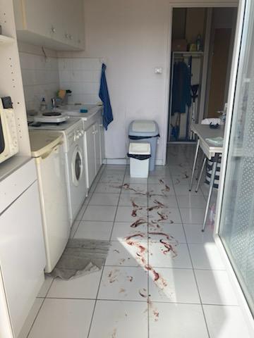 Que dire à un prospect qui a peur d’être dénoncé ou jugé en appelant une entreprise de nettoyage extrême ?L’approche humaine et confidentielle de SOS DC à Tourcoing et dans les villes environnantes WhatsApp Image 2025 10 13 At 19.34.58